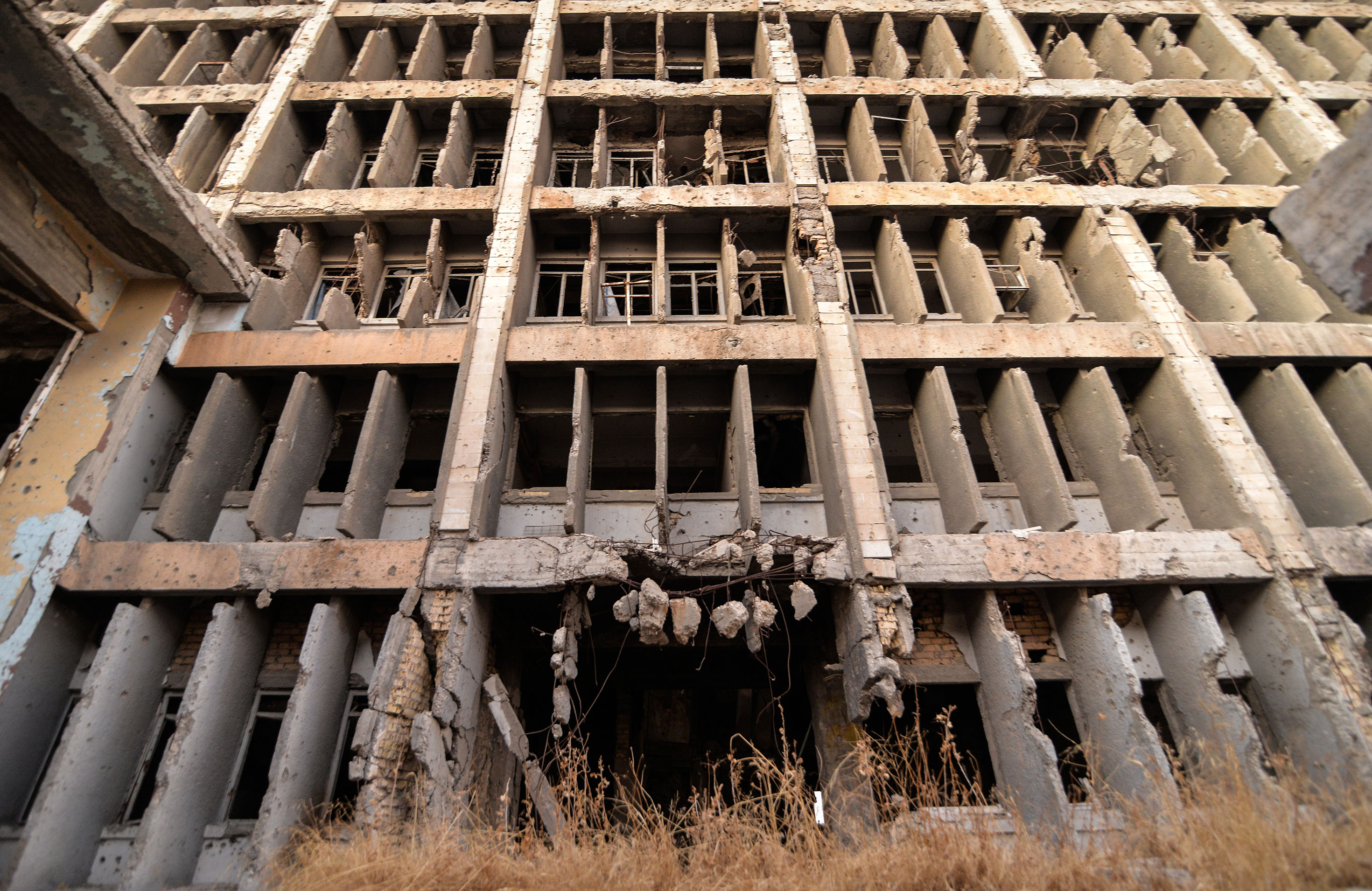 Foto: Musul Hastanesi harabe halde